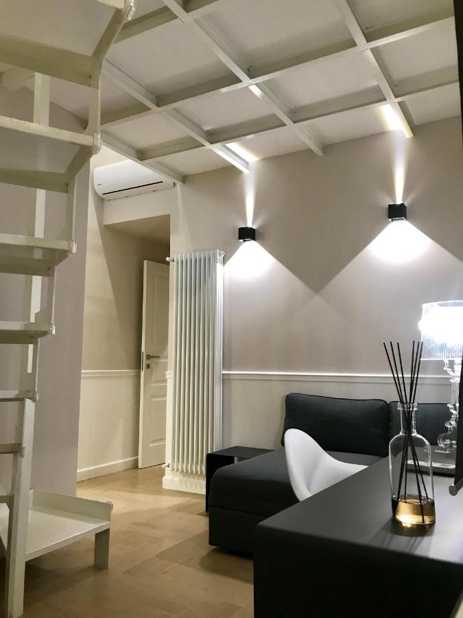 Five Boutique Rooms Napoli Bagian luar foto